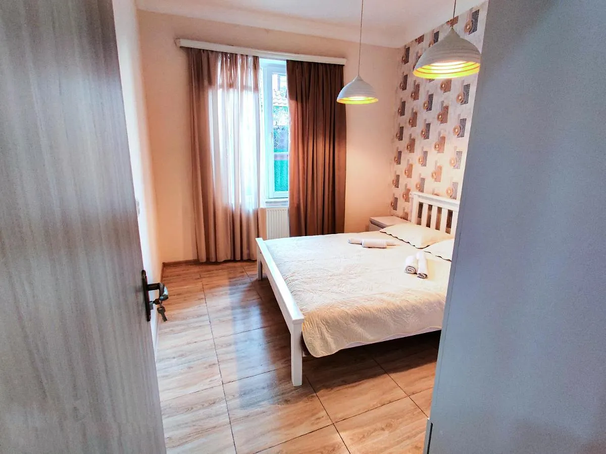 Hotel Old Tbilisi 5 Rooms 0*,